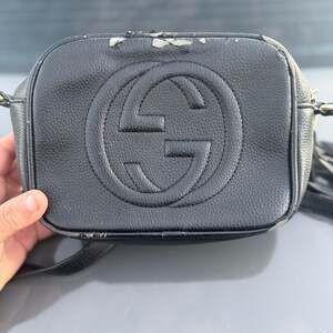 Gucci disco bag broken zipper on back #Gucci...